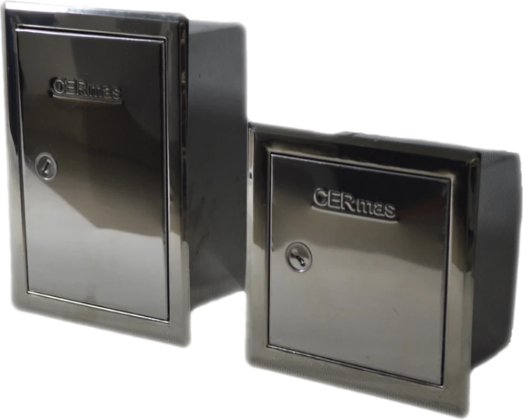 drzwiczki duze i małe.webp
